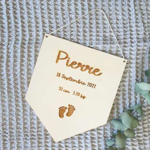 Blason-Naissance-Bois-a-personnaliser-Modèle-Pierre