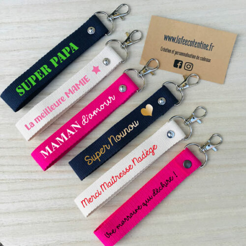 Porte-cle-sangle-personnalise-Famille