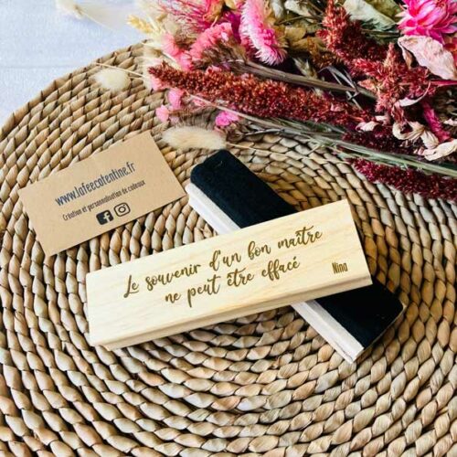 Brosse-tableau-pour-Maitre-Souvenir