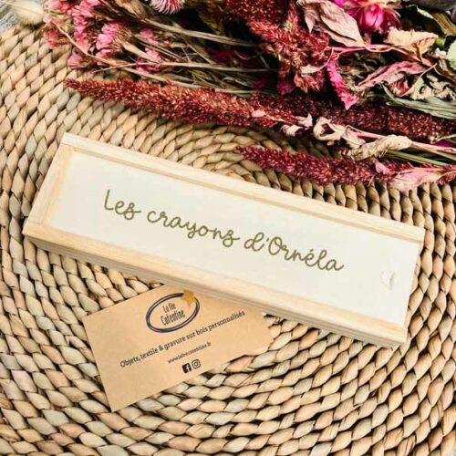 Plumier en bois personnalisé