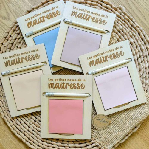 Support Post-it "Merci Maitresse"