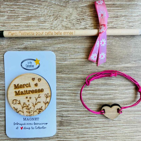 Box Merci Maitresse- magnet-bracelet-crayon