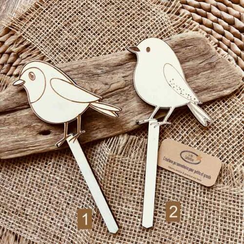 Petit oiseau en bois à planter