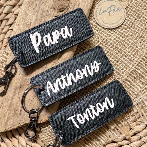 Porte-cle-simili-cuir-personnalise-noir